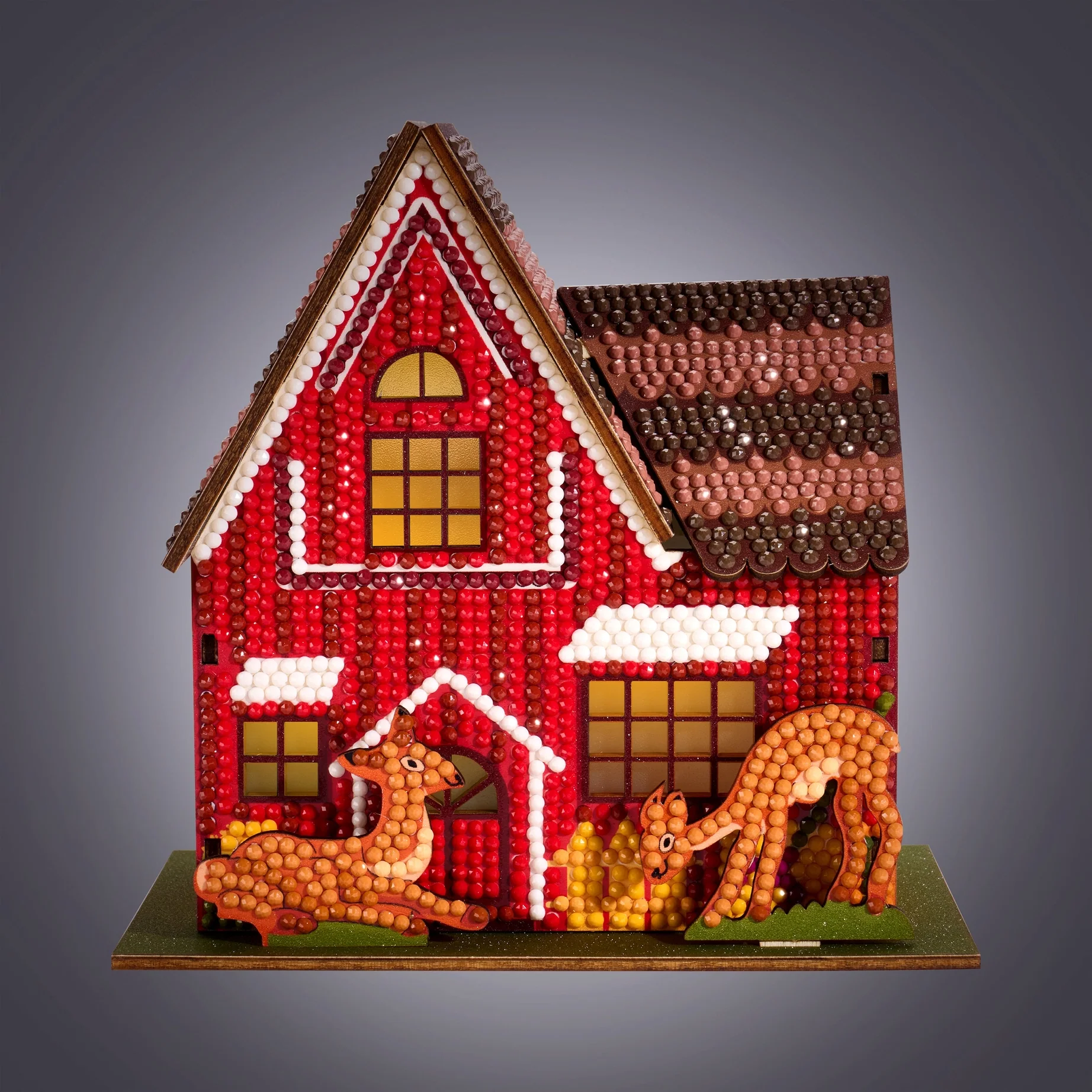 Diamond Art Club LED 3D Gem House - Farm House - Image 12