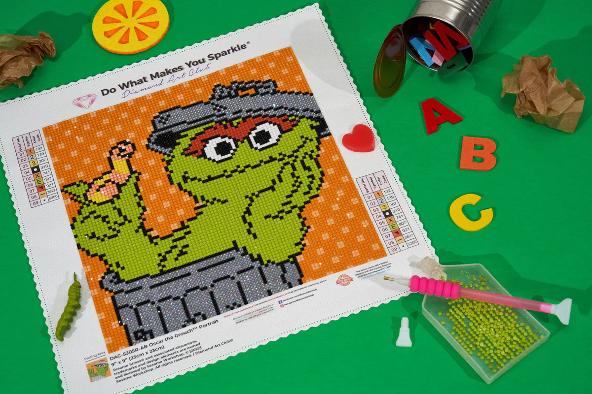 Diamond Art Club Sesame Street Oscar The Grouch Portrait - Image 5