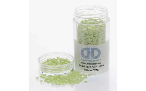 Diamond Dotz Freestyle Gems 2.8mm 12g Pale Chartruse 8236 - Image 2