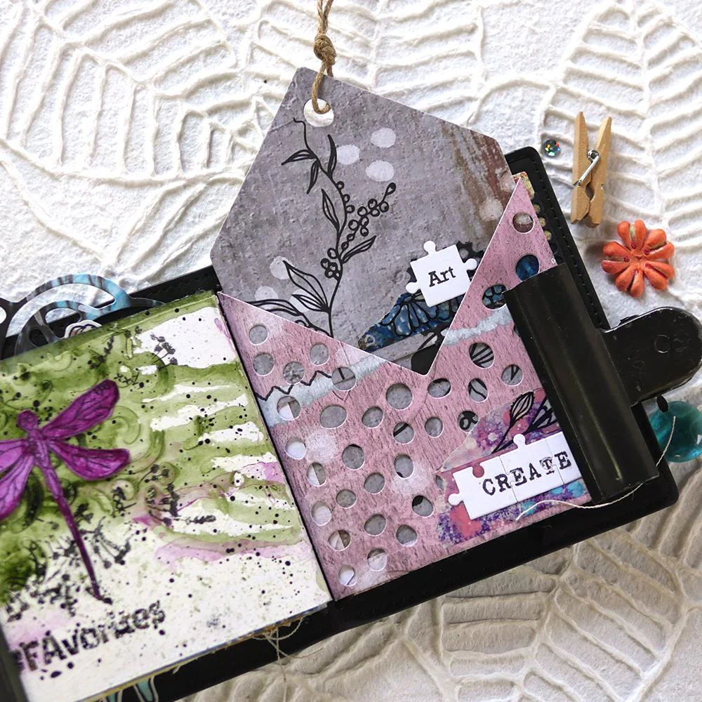 Elizabeth Craft Designs Sealed Pocket Metal Die Set - Image 2